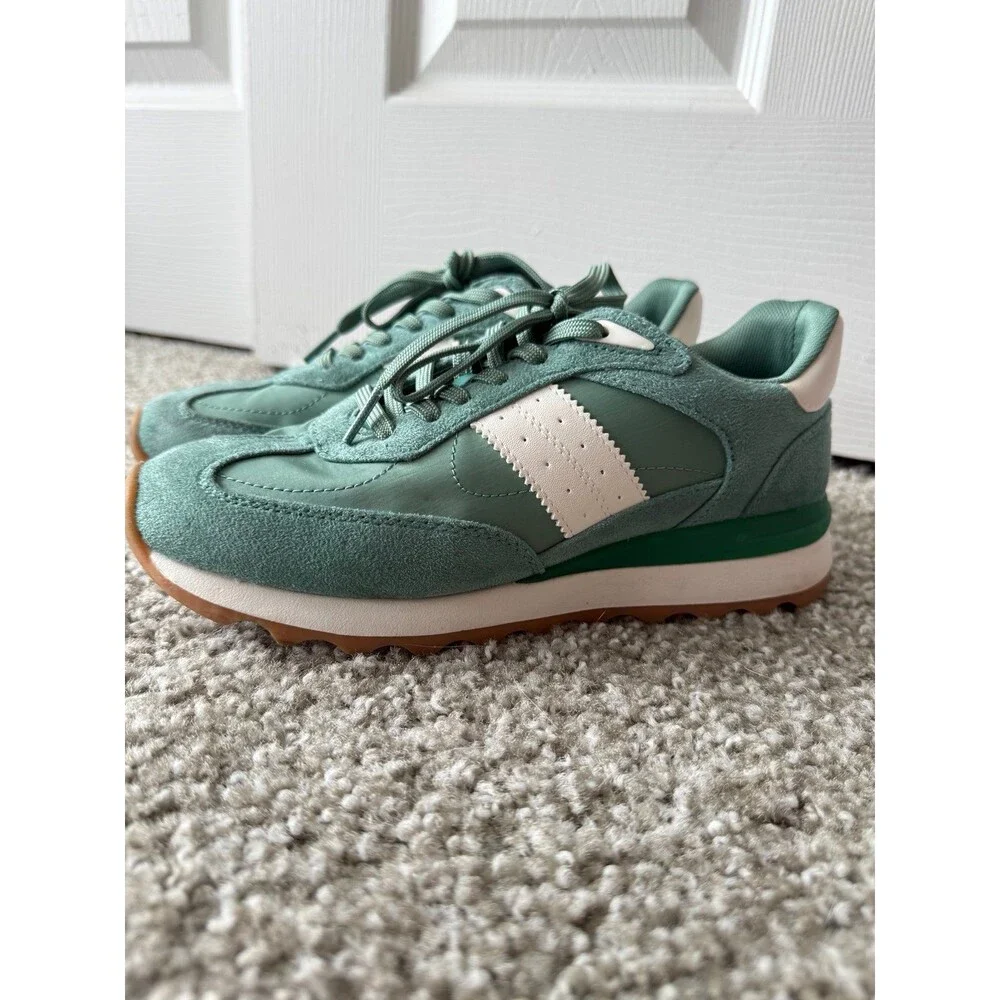 green steve madden sneakers